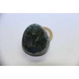 Labradorite cabochon brute et poli