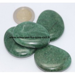 Jade Vert d'Afrique galet pierre roulée