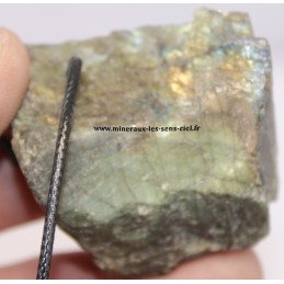 Pendentif pierre labradorite brute poli du Madagascar