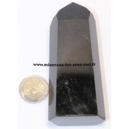 Pointe pierre Obsidienne doré poli du Madagascar