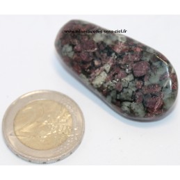 Eudialyte pierre roulée