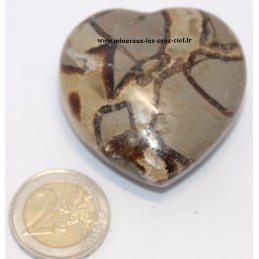 Coeur en pierre Septaria poli du Madagascar