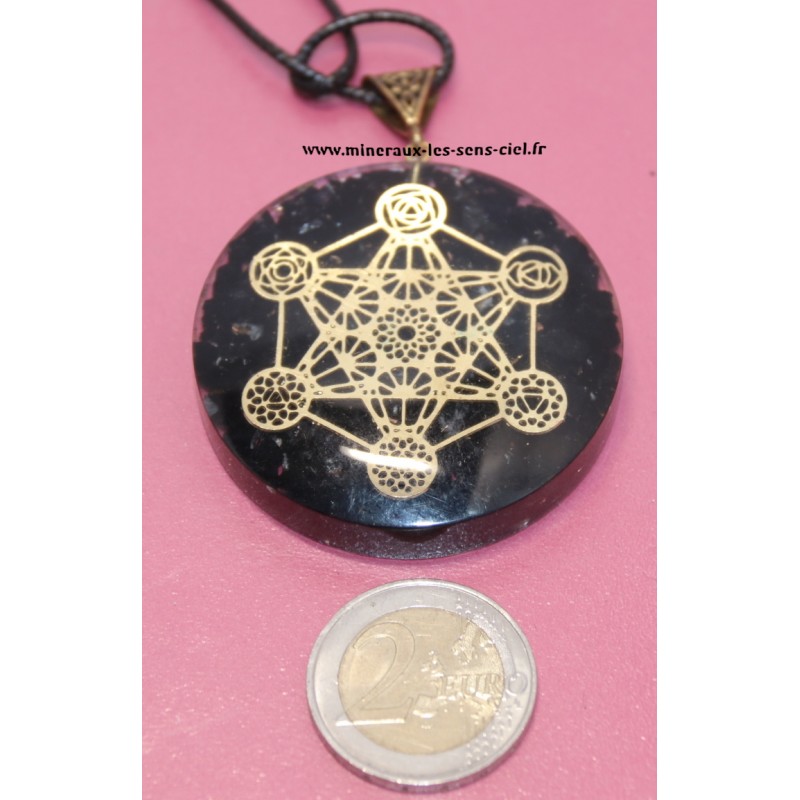 Pendentif rond Orgonite pierre Tourmaline noire avec l'archange Métatron