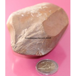 Bloc de pierre jaspe imprimé ou jaspe polychrome brute poli du Madagascar