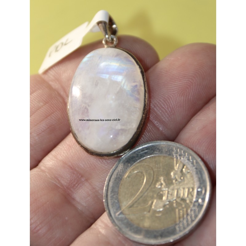 pendentif ovale pierre de lune sur argent