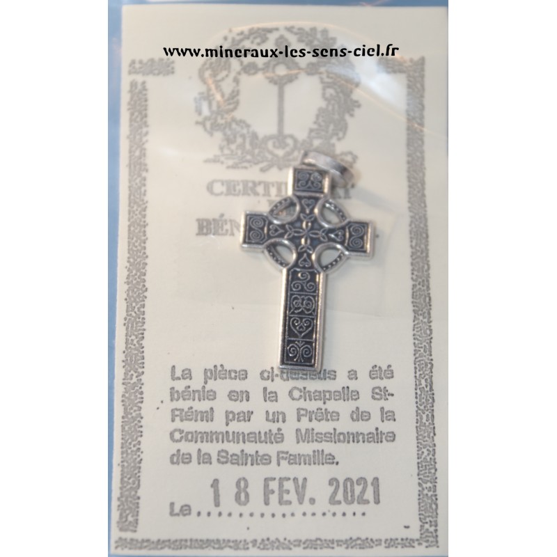 pendentif croix celtique en métal argenter
