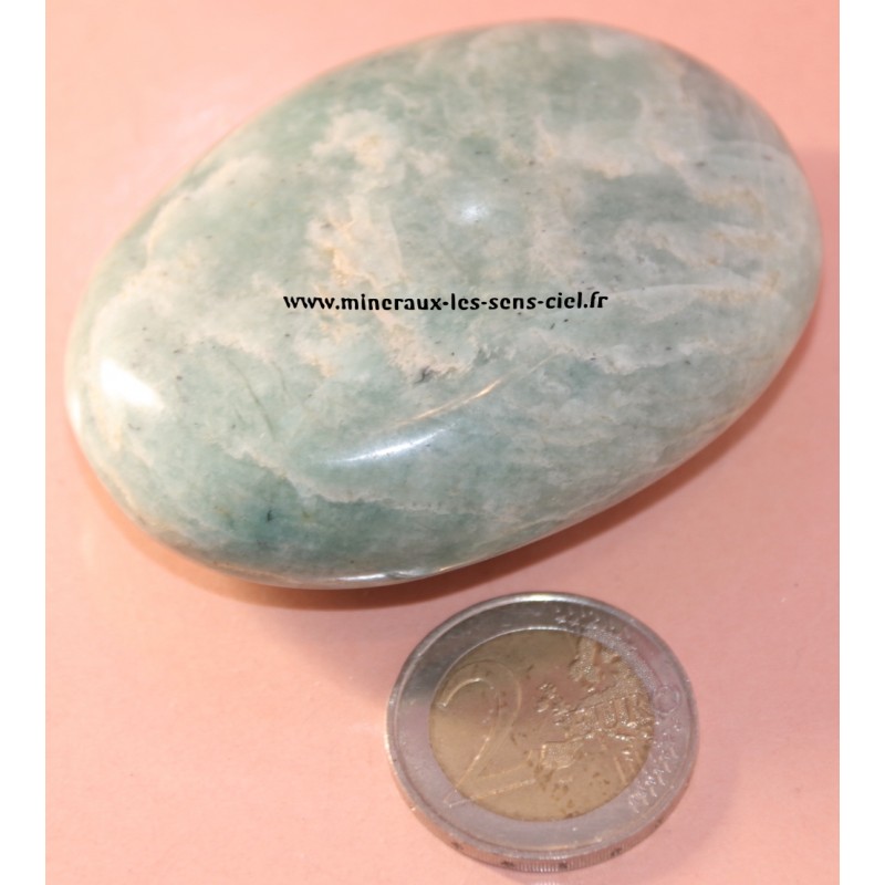 galet pierre amazonite poli du Madagascar