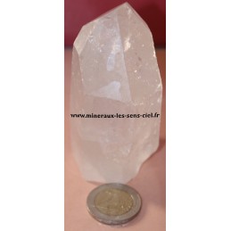 pointe de quartz brut du Brésil