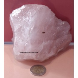 bloc de pierre brut poli quartz rose du Madagascar