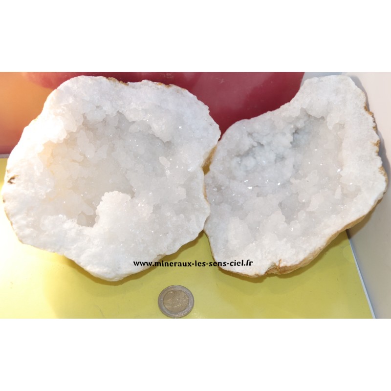 géode paire de cristal de roche brut du Maroc