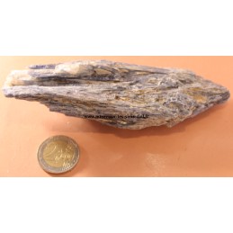 disthen cyanite pierre brut du Madagascar