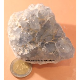 celestine ou celestite pierre brut