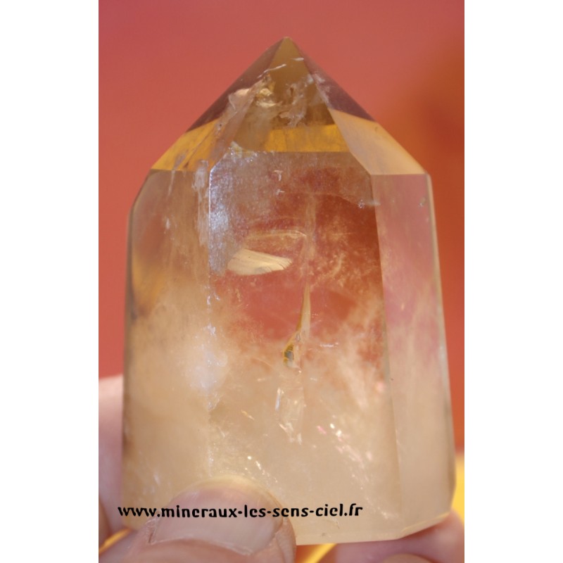 pointe citrine poli naturelle avec fantôme pointe citrine poli naturelle avec fantôme