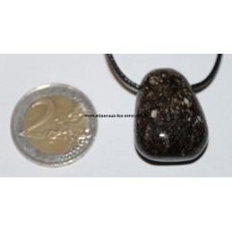 pendentif goutte pierre dravite