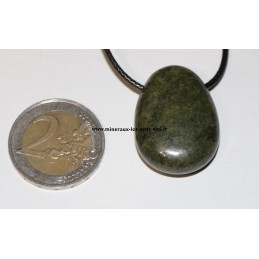 pendentif goutte pierre épidote