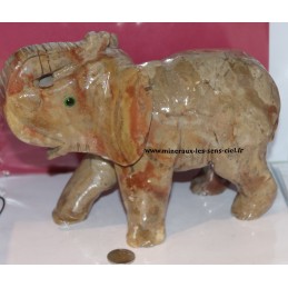 éléphant en pierre séatite