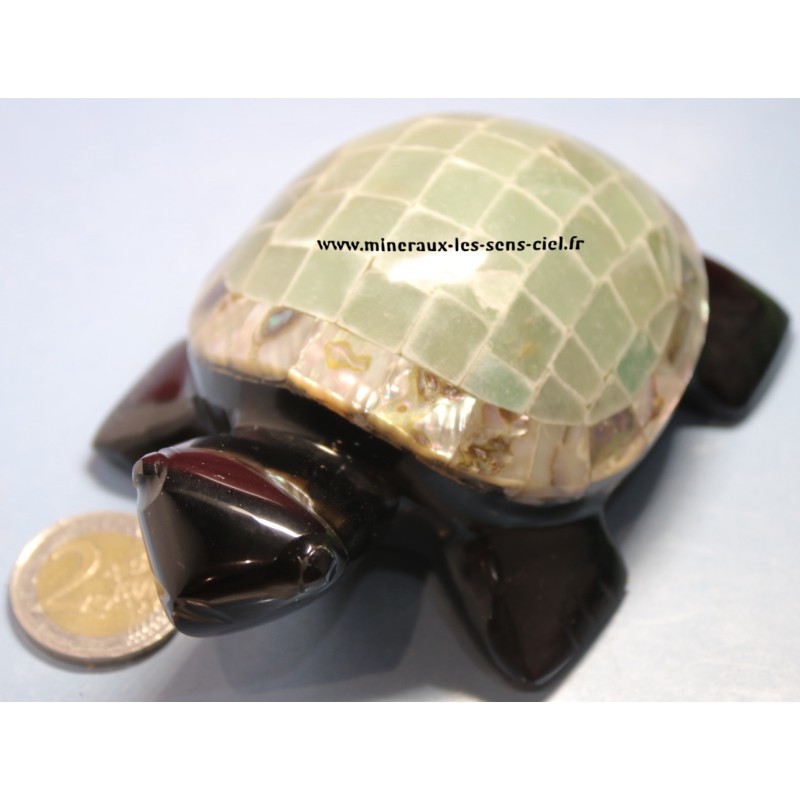 tortue obsidienne noire avec aventurine verte et abalone tortue obsidienne noire avec aventurine verte et abalone