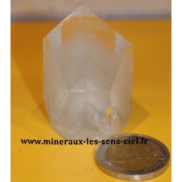 pointe de quartz fantôme poli brut