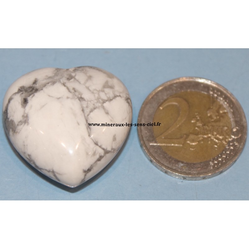 coeur en pierre howlite