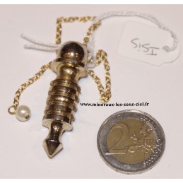 pendule égyptien en laiton Isis