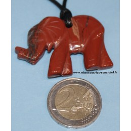 pendentif éléphant jaspe rouge