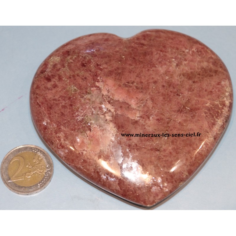 coeur en pierre rhodonite du Madagascar