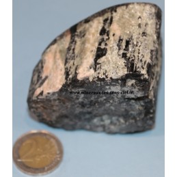 bloc de pierre tourmaline brute noire d'Indes