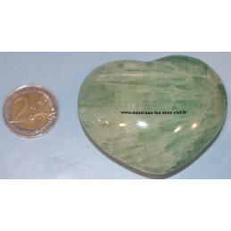 Coeur en pierre fluorine ou fluorite verte poli